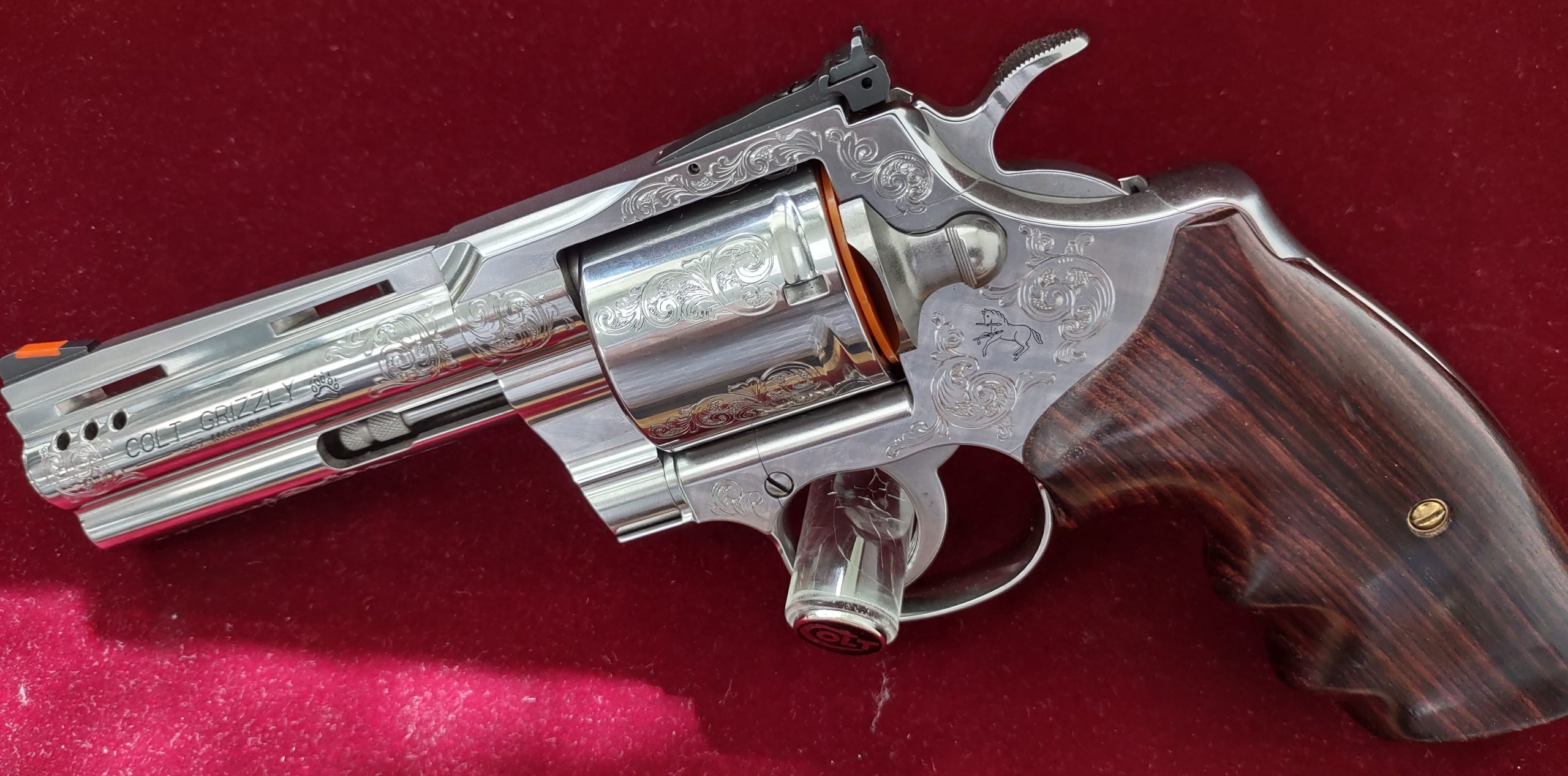 CLT CUSTOM SHOP GRIZZLY 357MAG 4.25 MACHINE ENG - Colt